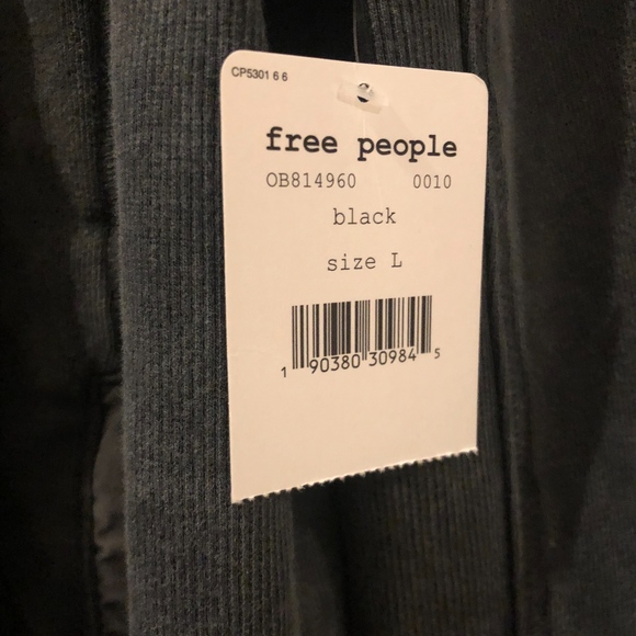 Free People Black Crop Jacket NWT - Picture 2 of 4